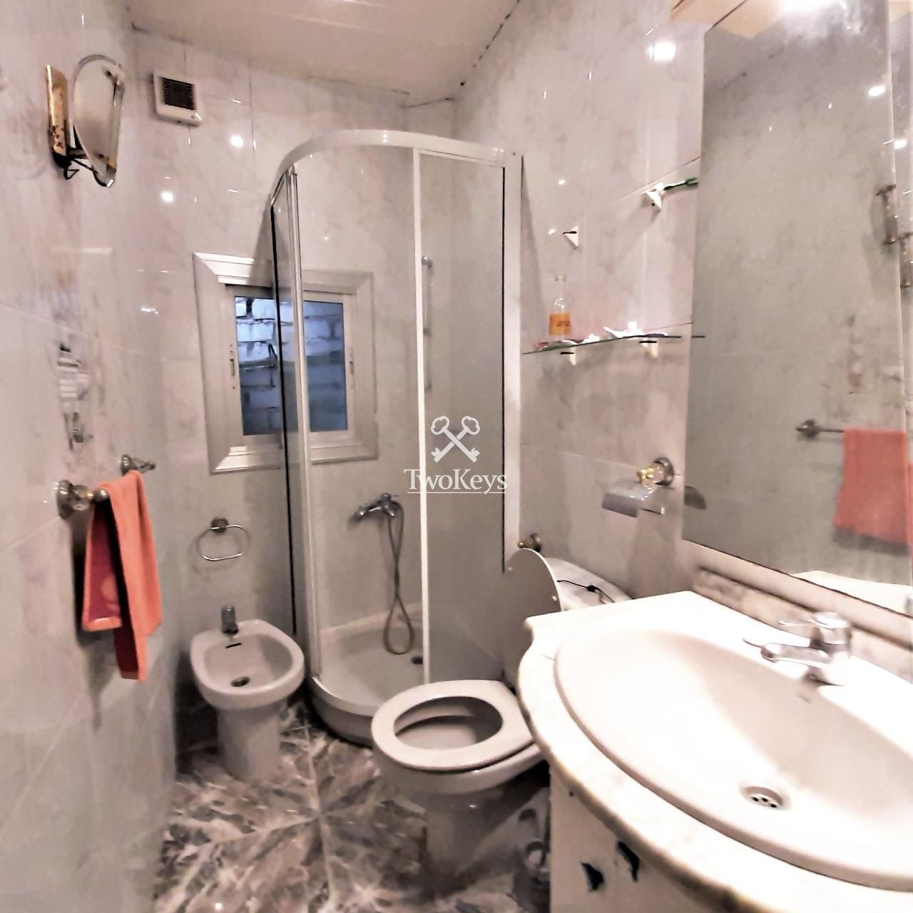 Talo Badalona, Barcelona, Espanja 3 makuuhuonetta, 148 m2 No. 41013
