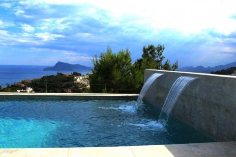 Villa for sale in Altea, Alicante, Spain 4 bedrooms, 640 sq.m. No. 44384 - photo 5