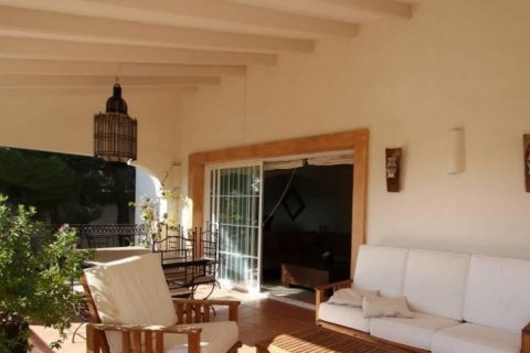 Villa for sale in Altea, Alicante, Spain 6 bedrooms, 475 sq.m. No. 43830 - photo 6