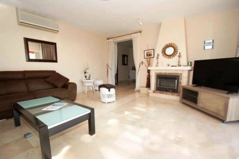 Villa for sale in Altea, Alicante, Spain 4 bedrooms, 269 sq.m. No. 42987 - photo 9