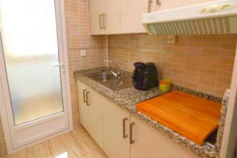 Apartment for sale in Benidorm, Alicante, Spain 2 bedrooms, 85 sq.m. No. 42664 - photo 5