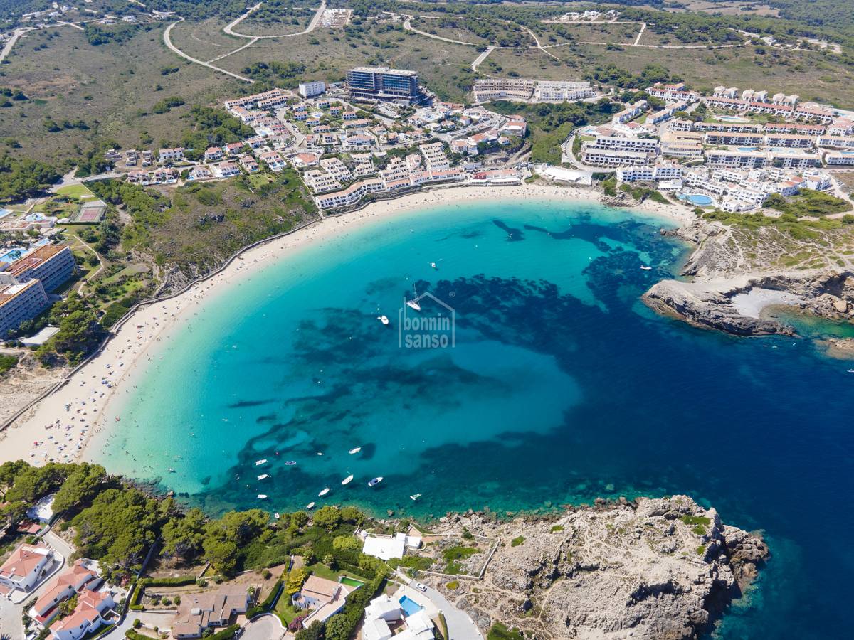 Tontti Es Mercadal, Menorca, Espanja No. 47633