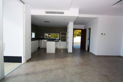 Villa for sale in Moraira, Alicante, Spain 3 bedrooms, 200 sq.m. No. 42947 - photo 7