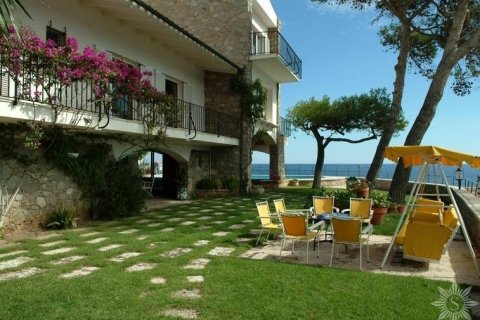 Villa for sale Begur, Girona, Spain 9 bedrooms, 835 sq.m. No. 41415 - photo 17