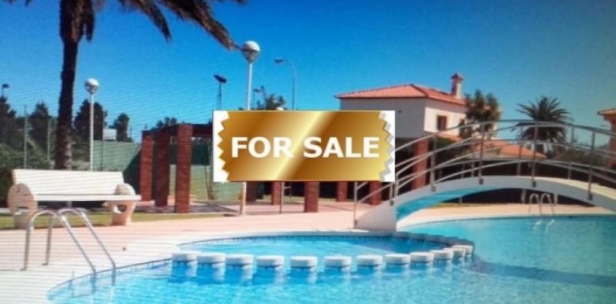 Apartment in Denia, Alicante, Spain 3 bedrooms, 90 sq.m. No. 45703