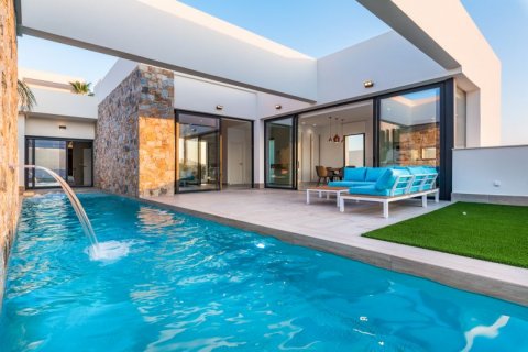 Villa for sale in Quesada, Jaen, Spain 3 bedrooms, 254 sq.m. No. 44243 - photo 3