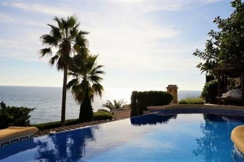 Villa for sale in Benissa, Alicante, Spain 3 bedrooms, 240 sq.m. No. 45322 - photo 3