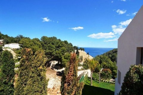 Villa for sale in Javea, Alicante, Spain 4 bedrooms, 370 sq.m. No. 44293 - photo 5