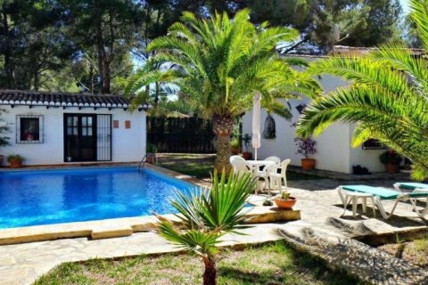 Villa for sale in Benissa, Alicante, Spain 3 bedrooms, 162 sq.m. No. 42163 - photo 2