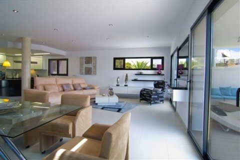 Villa for sale in Benissa, Alicante, Spain 4 bedrooms, 460 sq.m. No. 42857 - photo 10
