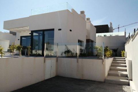 Villa for sale in Polop, Alicante, Spain 3 bedrooms, 100 sq.m. No. 41505 - photo 3