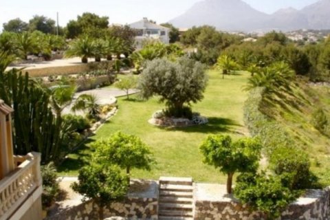 Villa for sale in Alfaz del Pi, Alicante, Spain 8 bedrooms, 1 sq.m. No. 43875 - photo 8