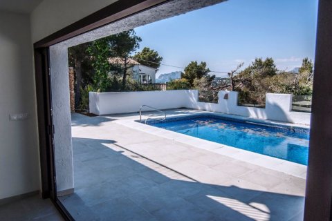 Villa for sale in Moraira, Alicante, Spain 4 bedrooms, 200 sq.m. No. 43578 - photo 7