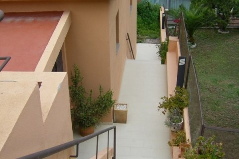 Villa for sale in Barcelona, Spain 3 bedrooms, 297 sq.m. No. 41464 - photo 2