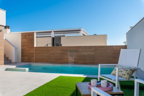 Villa for sale in Quesada, Jaen, Spain 3 bedrooms, 239 sq.m. No. 43297 - photo 3