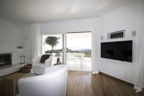 Villa for sale in Altea, Alicante, Spain 3 bedrooms, 200 sq.m. No. 44129 - photo 3