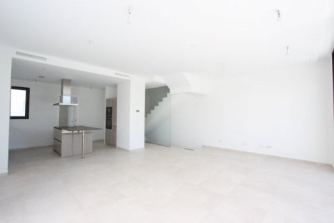 Townhouse for sale in Calpe, Alicante, Spain 3 bedrooms, 300 sq.m. No. 42737 - photo 9