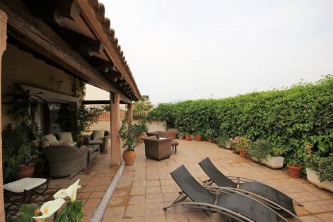 Villa for sale in Alfaz del Pi, Alicante, Spain 4 bedrooms, 184 sq.m. No. 43891 - photo 6