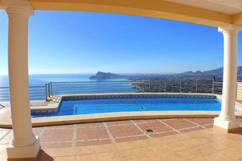 Villa for sale in Altea, Alicante, Spain 4 bedrooms, 450 sq.m. No. 43590 - photo 7