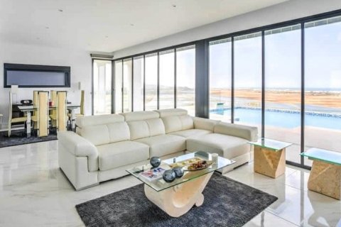 Villa for sale in Denia, Alicante, Spain 4 bedrooms, 180 sq.m. No. 42915 - photo 8