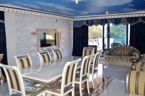 Villa for sale in Altea, Alicante, Spain 4 bedrooms, 400 sq.m. No. 43747 - photo 4