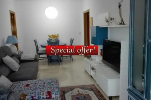 Apartment for sale in Benidorm, Alicante, Spain 2 bedrooms, 90 sq.m. No. 45528 - photo 2