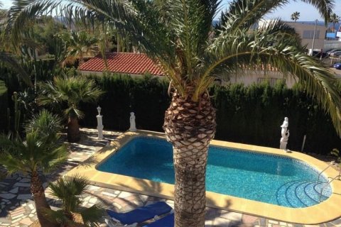 Villa for sale in La Nucia, Alicante, Spain 2 bedrooms, 150 sq.m. No. 44515 - photo 5