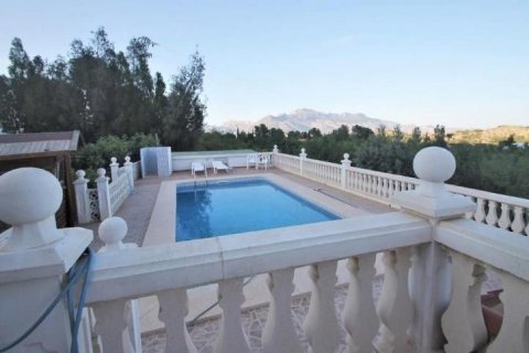 Villa for sale in Polop, Alicante, Spain 4 bedrooms, 160 sq.m. No. 44527 - photo 8