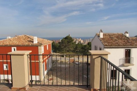 Villa for sale in Benidorm, Alicante, Spain 4 bedrooms, 188 sq.m. No. 41412 - photo 6