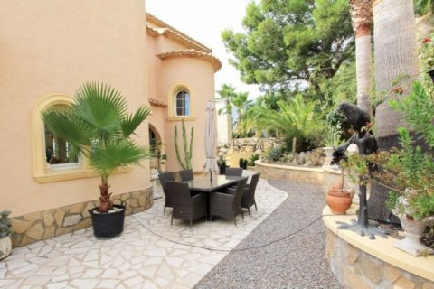 Villa for sale in Altea, Alicante, Spain 4 bedrooms, 300 sq.m. No. 45617 - photo 7