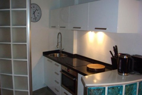 Apartment for sale in Benidorm, Alicante, Spain 1 bedroom, 60 sq.m. No. 46036 - photo 7