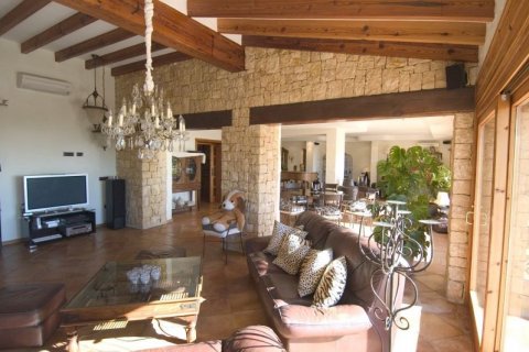 Villa for sale in Moraira, Alicante, Spain 5 bedrooms, 750 sq.m. No. 41602 - photo 6