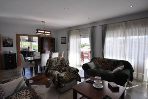 Villa for sale in Calpe, Alicante, Spain 4 bedrooms, 370 sq.m. No. 43760 - photo 4