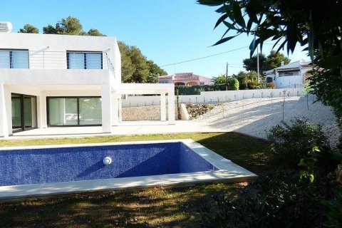 Villa for sale in Javea, Alicante, Spain 4 bedrooms, 250 sq.m. No. 44204 - photo 3