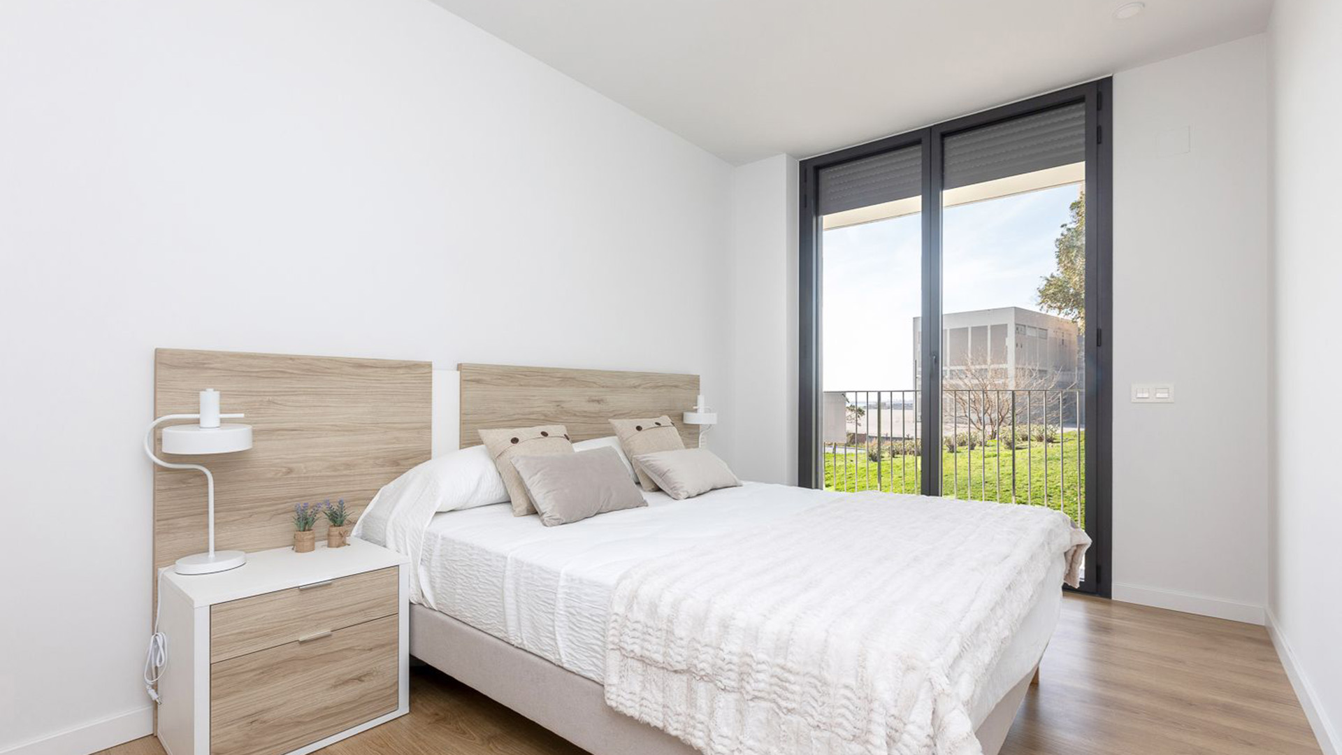 Marina Living a Barcelona, Spagna N° 40983