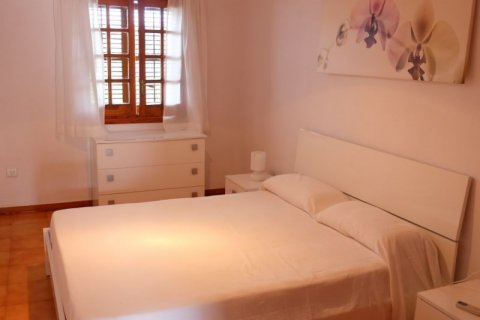 Villa for sale on Ibiza, Spain 5 bedrooms, 226 sq.m. No. 45326 - photo 9