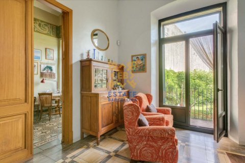 Apartment for sale in Girona, Spain 3 bedrooms, 280 sq.m. No. 21399 - photo 6