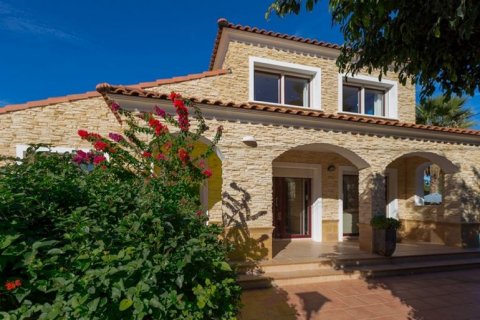 Villa for sale in Calpe, Alicante, Spain 6 bedrooms, 540 sq.m. No. 42210 - photo 6