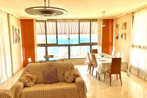 Apartment for sale in Benidorm, Alicante, Spain 4 bedrooms, 160 sq.m. No. 43143 - photo 4