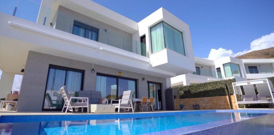 Villa in Finestrat, Alicante, Spain 4 bedrooms, 300 sq.m. No. 41480