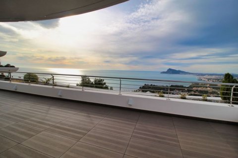 Villa for sale in Altea, Alicante, Spain 3 bedrooms, 809 sq.m. No. 43862 - photo 6