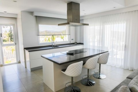 Villa for sale in Javea, Alicante, Spain 5 bedrooms, 491 sq.m. No. 42400 - photo 9