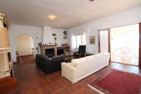 Villa for sale in Calpe, Alicante, Spain 4 bedrooms, 350 sq.m. No. 45645 - photo 6