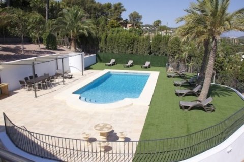 Villa for sale in Javea, Alicante, Spain 5 bedrooms, 450 sq.m. No. 45687 - photo 6