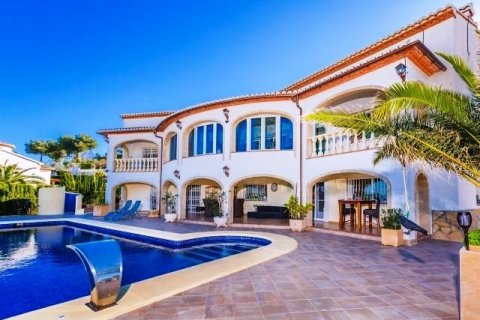 Villa for sale in Javea, Alicante, Spain 5 bedrooms, 660 sq.m. No. 43606 - photo 4