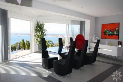 Villa for sale in Roses, Girona, Spain 4 bedrooms, 450 sq.m. No. 41442 - photo 9