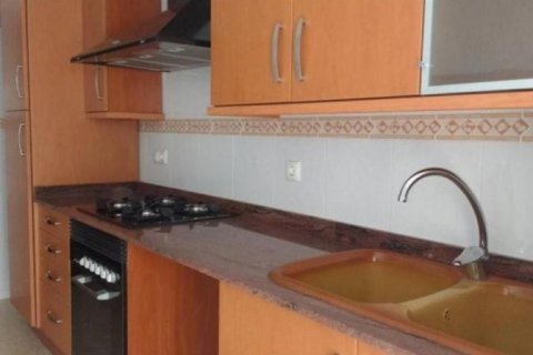 Apartment for sale in Alicante, Spain 4 bedrooms, 120 sq.m. No. 46046 - photo 9