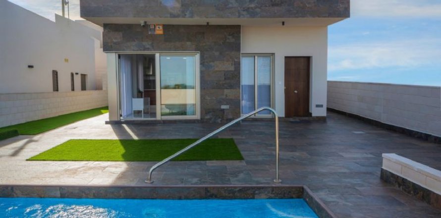 Villa Alicante, Spain 3 bedrooms, 225 sq.m. No. 42643