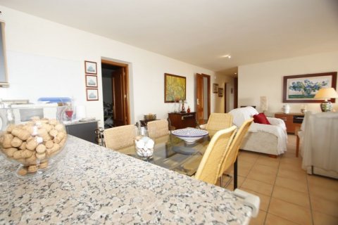 Villa for sale in Altea, Alicante, Spain 4 bedrooms, 378 sq.m. No. 42726 - photo 8