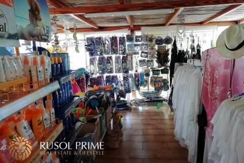 Commercial property for sale in Es Mercadal, Menorca, Spain 80 sq.m. No. 46891 - photo 2